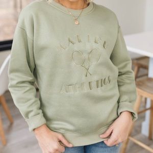 💚NWT Embroidered Malibu Athletics graphic pullover in sage